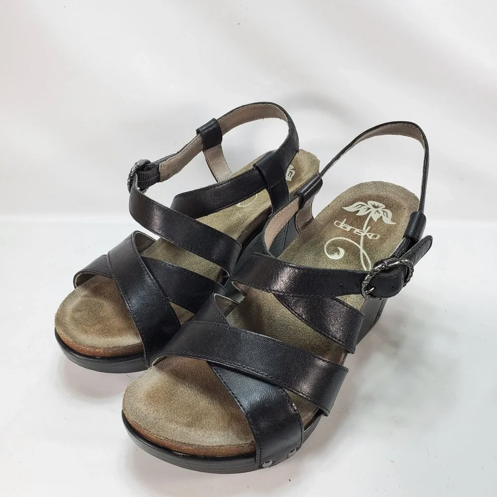 Dansko Wedge Sandals Women 36 Black Leather Strappy Studded Comfort 1907020200